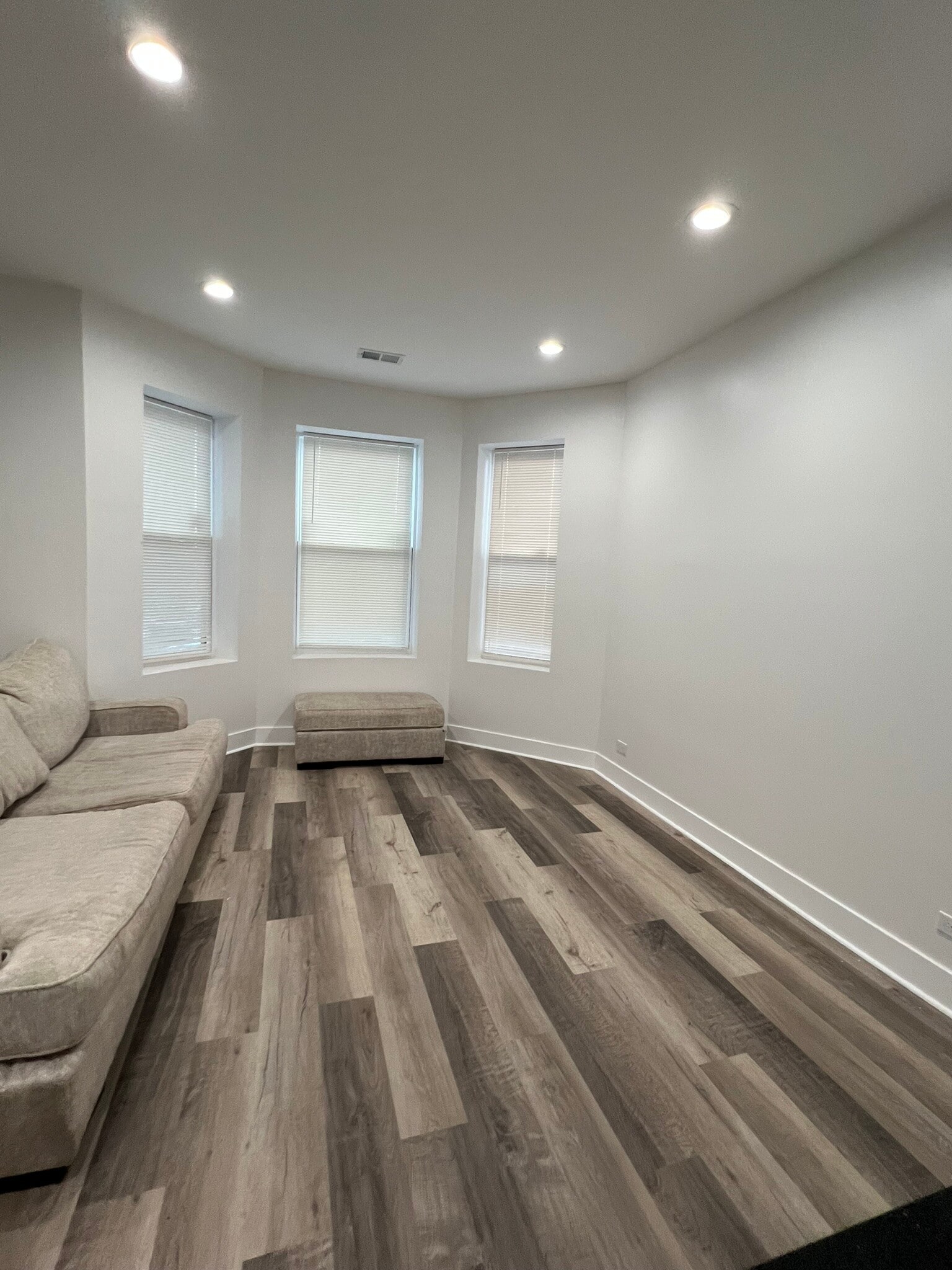 Building Photo - 3626 W Grenshaw St