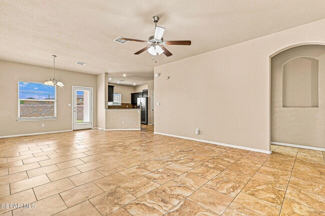 Building Photo - 7409 Dewberry Dr