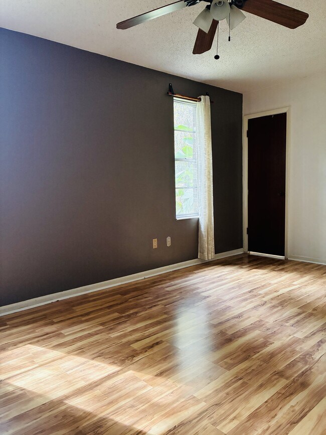 Building Photo - 2112 Spanish Bluff Dr