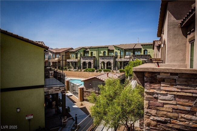 Building Photo - 10557 Ridge Glow Ave