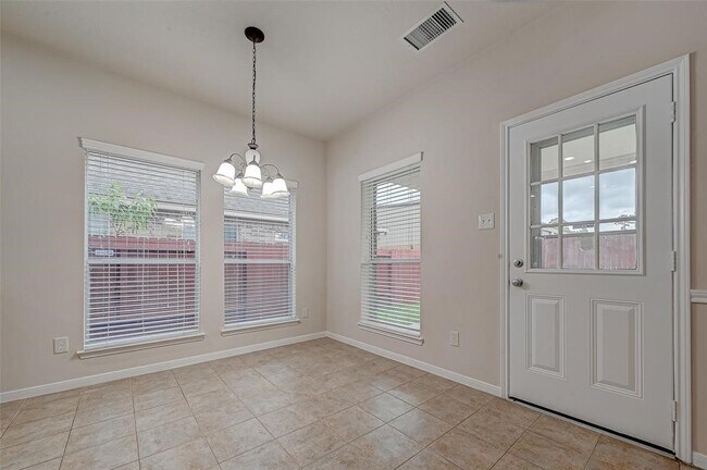 Building Photo - 21587 Tims Harbor Dr