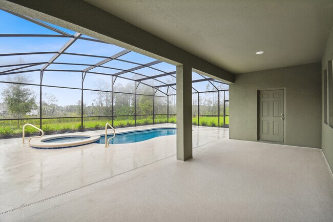 Building Photo - 7885 Oak Reflection Lp