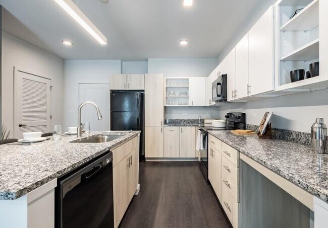 Building Photo - 750 Avondale Creek Dr.