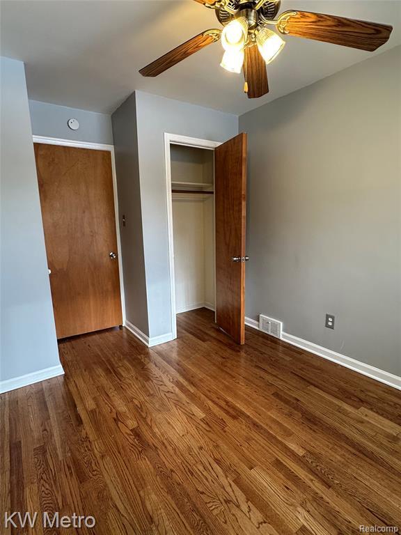 Building Photo - 21624 Winshall St