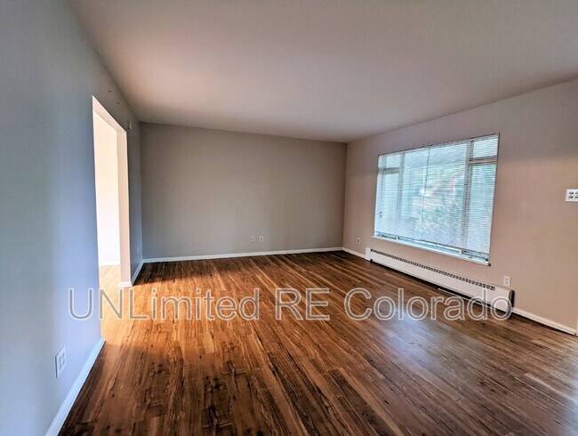 Building Photo - 1300 Meadow Sweet Rd