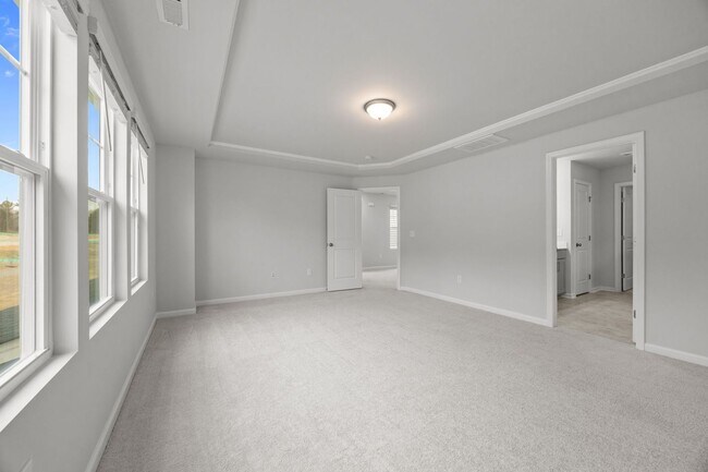 Building Photo - Charming 3BD/2.5BA Located In raleigh NC!!!