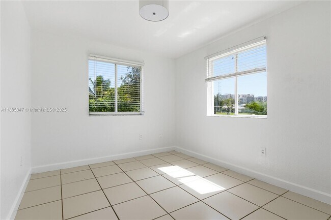 Building Photo - 10350 SW 181st St