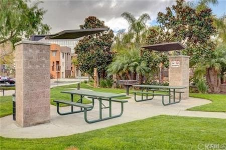 Building Photo - 5401 W 149th Plz