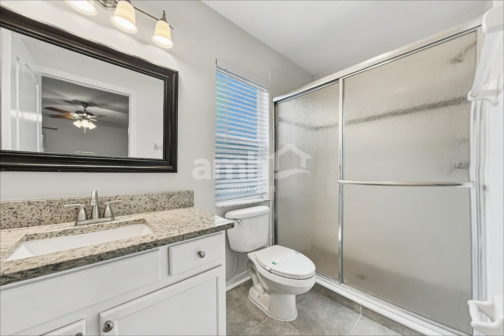 Building Photo - 331 Valley Edge Dr