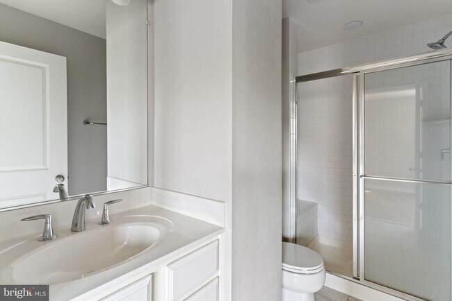 Building Photo - 43767 Winterberry Wy
