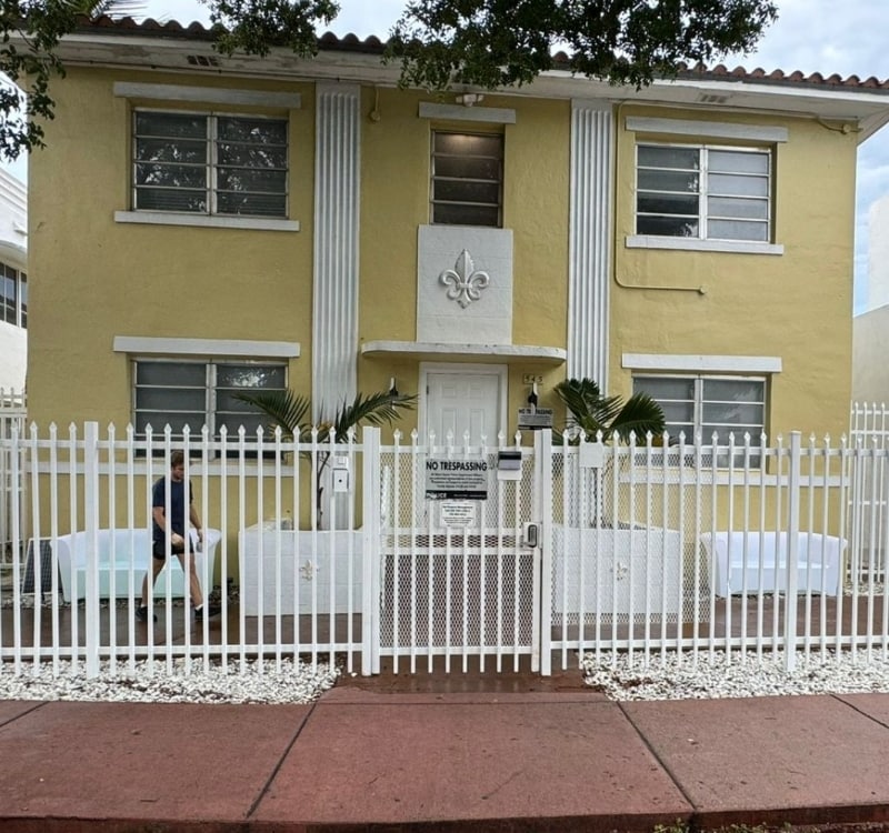 Building Photo - 545 Michigan Ave