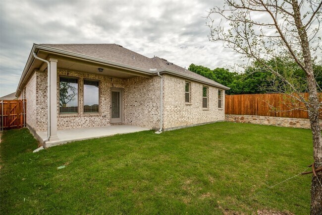 Building Photo - 4303 Crossvine Ln