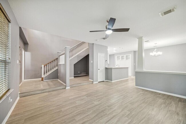 Building Photo - 25 Stone Creek Pl
