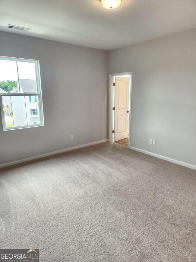 Building Photo - 821 York Aly