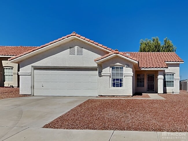 Building Photo - 523 Landra Ln