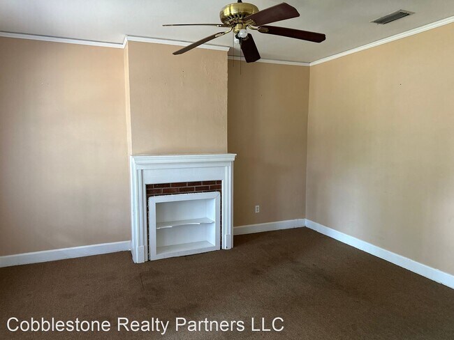 Building Photo - 2 br, 1 bath House - 62 W Bennett Street