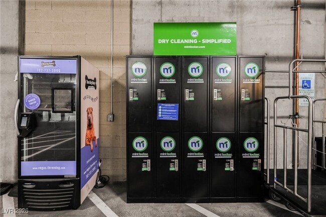 Building Photo - 353 E Bonneville Ave