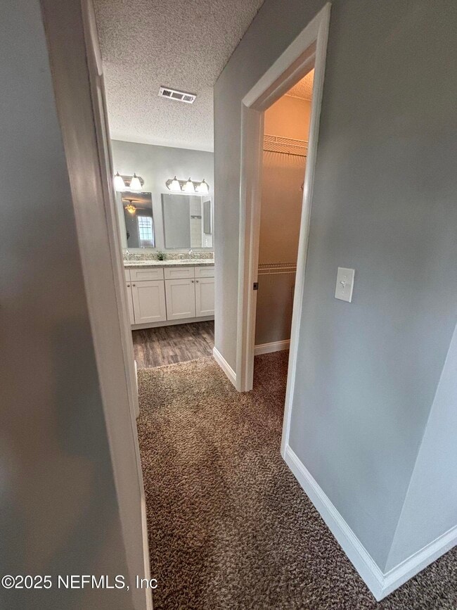 Building Photo - 12344 Cormorant Ct