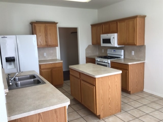 Building Photo - 741 Kentucky Derby Ln