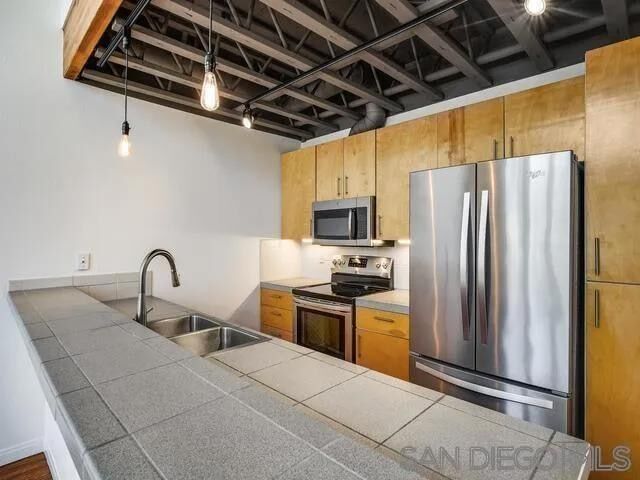 Building Photo - 4134 Adams Ave