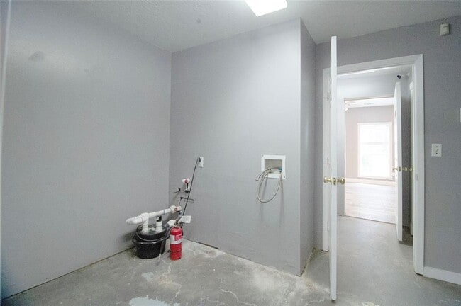 Building Photo - 10430 FM 1097