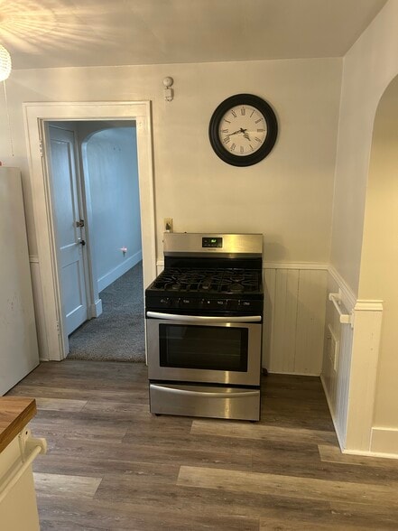 Building Photo - 3206 French St