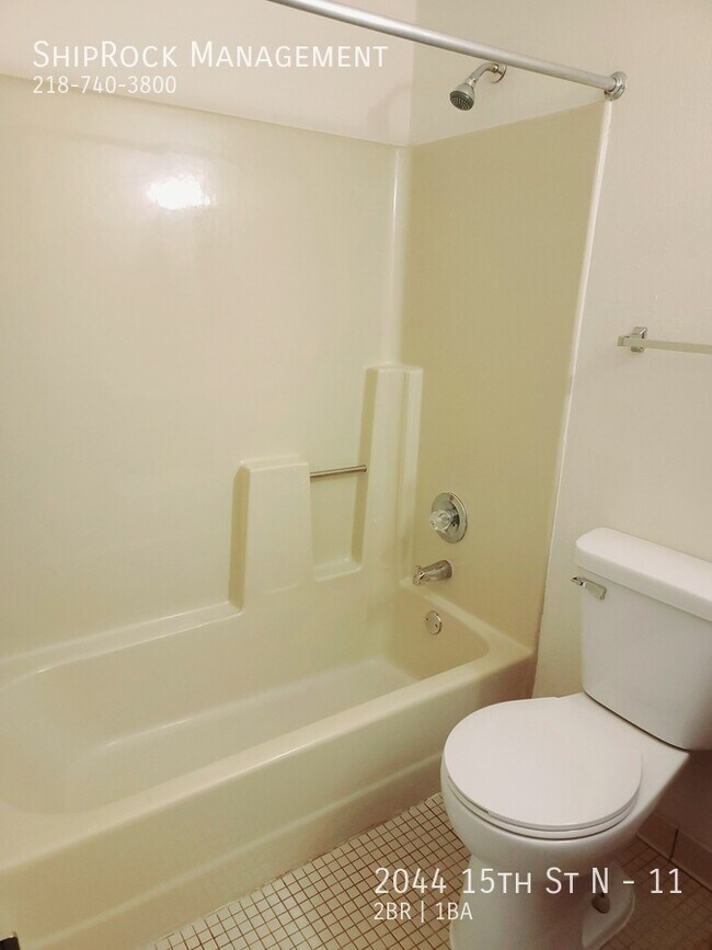 Building Photo - 2044 15th St N