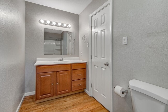 Building Photo - 170 Barracuda St