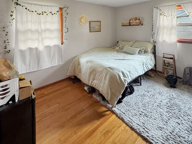 Building Photo - 1731 Ridgewood Ave SE