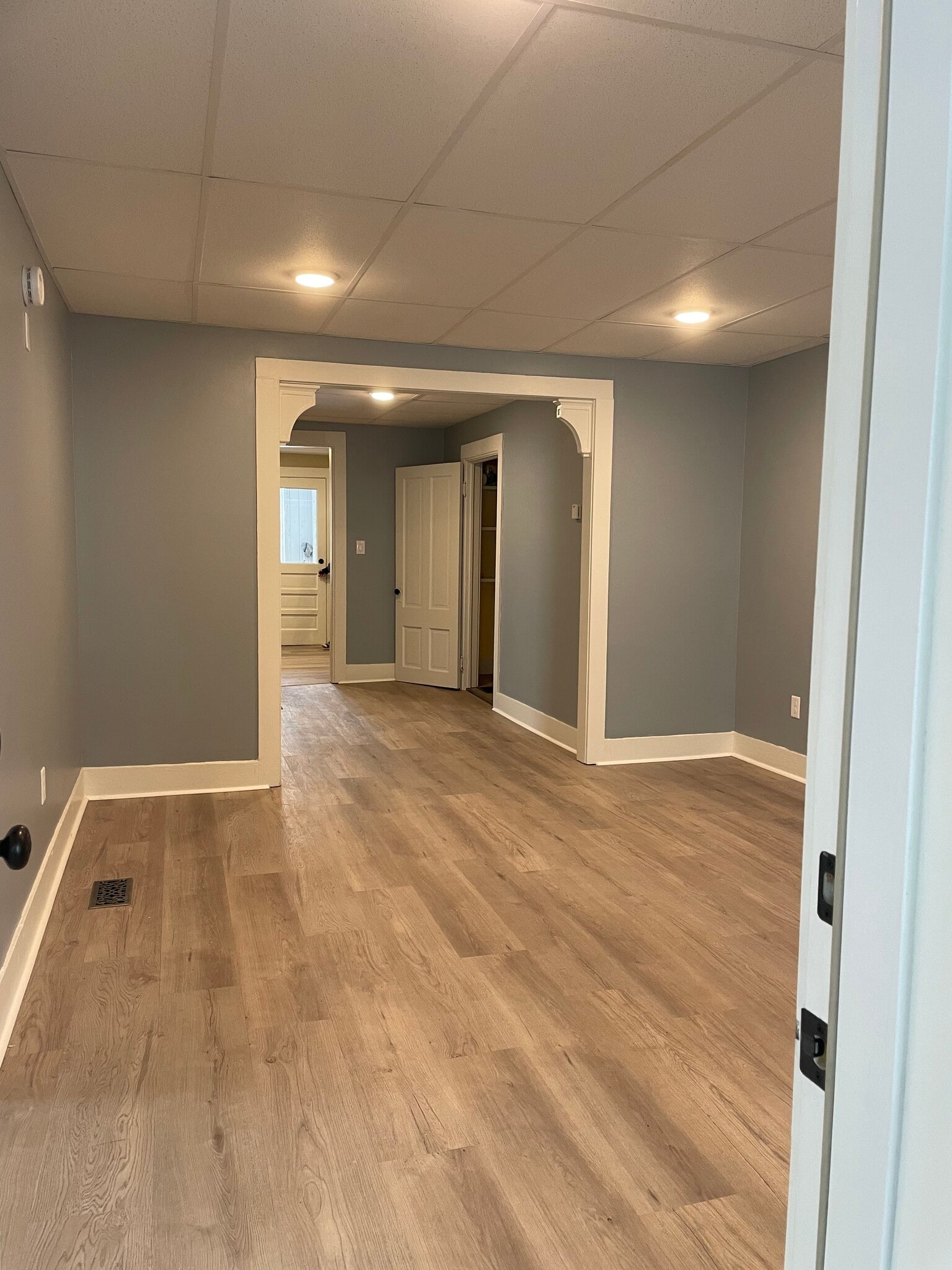 Building Photo - 7 River St