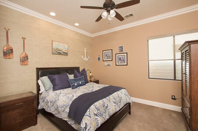 Building Photo - 57669 Santa Rosa Trail