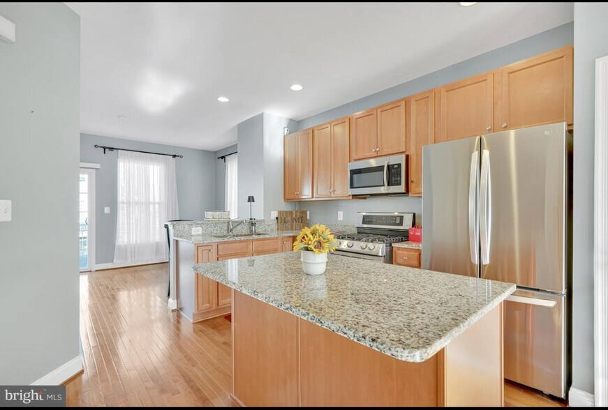 Building Photo - 5035 Potomac Highlands Cir
