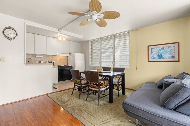 Building Photo - Fairway Villa in Waikiki (1BR, 1BA, 1PG, A...