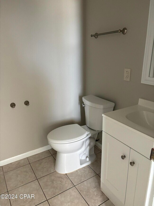 Building Photo - 3936 Long John Dr