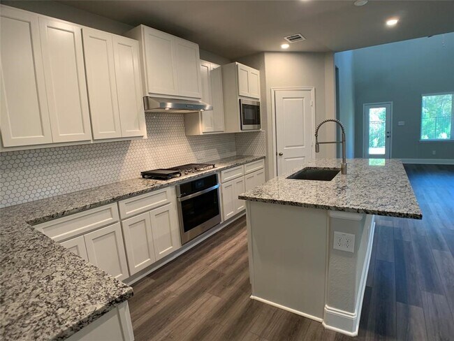 Building Photo - 2715 Altissimo Ct