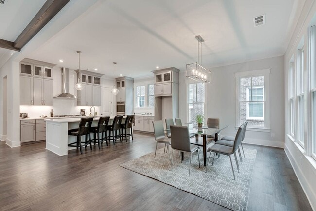 Building Photo - Beautiful & Spacious Home in Prime Alpharetta Location – Available 07/25/2026