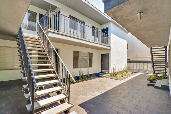 519 Hill St in Santa Monica! Steps to Mai... - 519 Hill St in Santa Monica!  Steps to Mai...