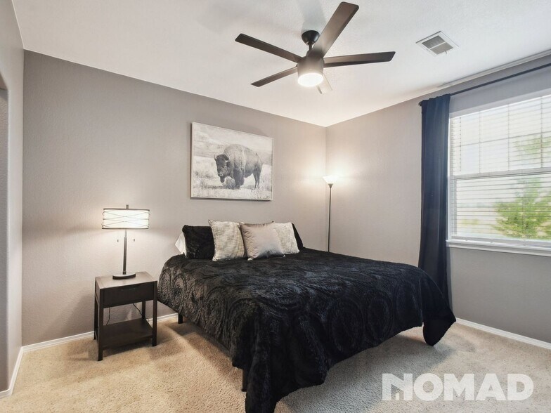 Building Photo - 15460 Canyon Gulch Ln