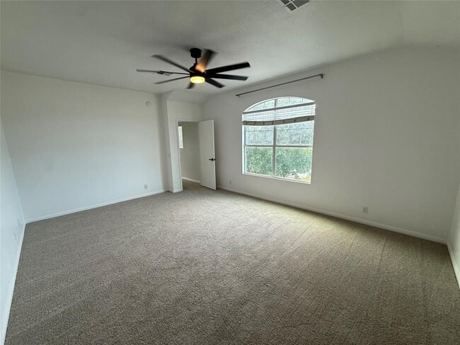 Building Photo - 9204 Magna Carta Loop
