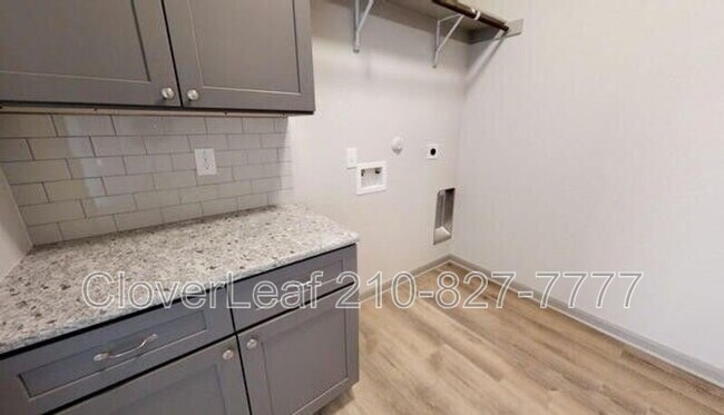 Building Photo - 3830 Key W Way