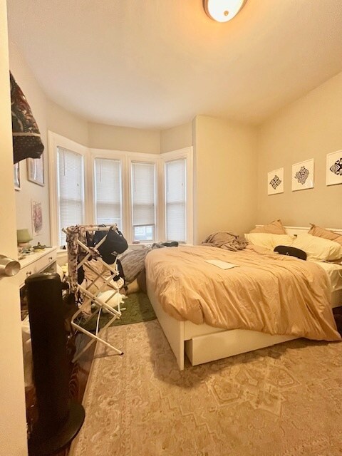 Building Photo - 1566 Tremont St