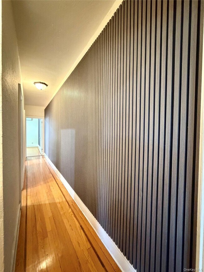 Building Photo - 30-06 85th St