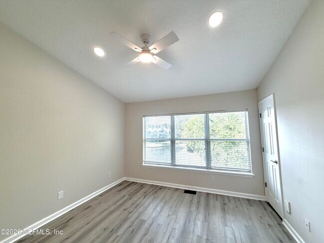 Building Photo - 3586 Pebble Path Ln