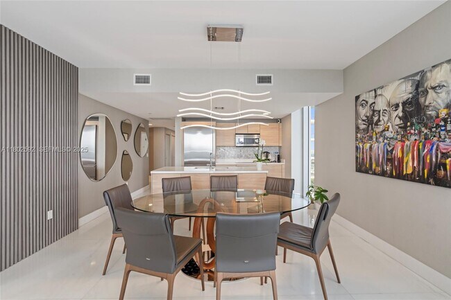 Building Photo - 16385 Biscayne Blvd