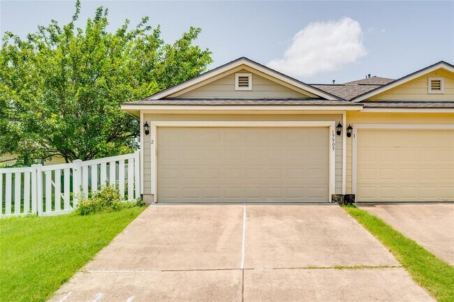 Building Photo - 17909 Kenai Fjords Dr