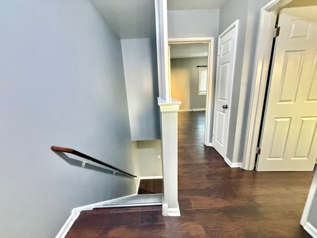 Building Photo - 4926 Crain St