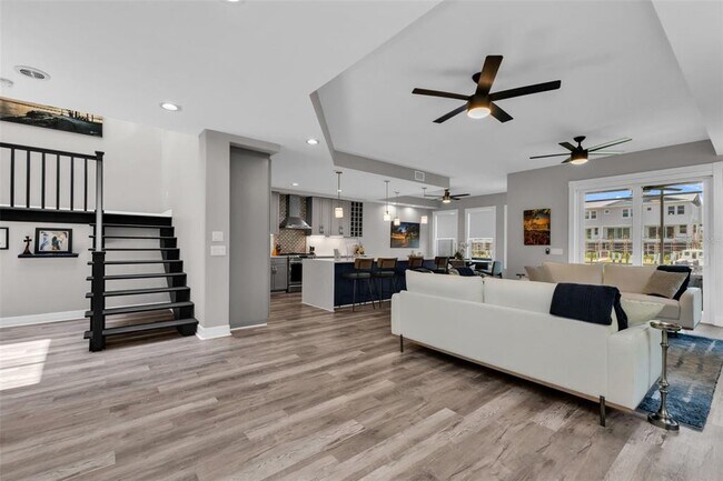 Building Photo - 276 Lewis Cir