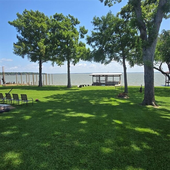 Building Photo - 500 Highcrest Dr