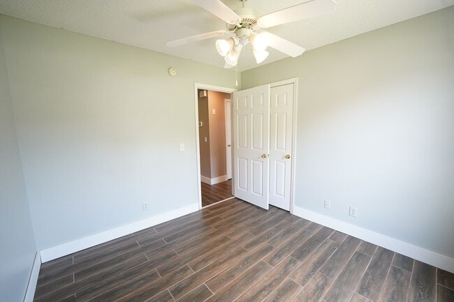 Building Photo - Coming Available!