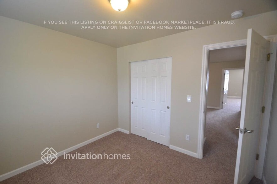 Building Photo - 15014 95th Ave E